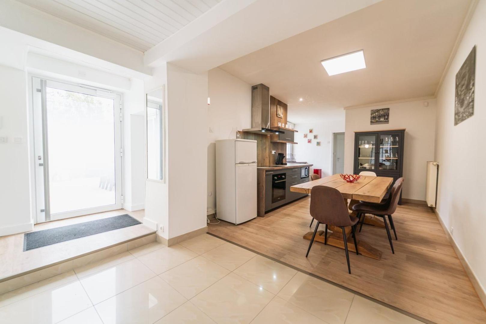 Le Gue Sourdeau: 150M² 5 Min From Futuroscope Apartment Шасней дю Пуату Екстериор снимка